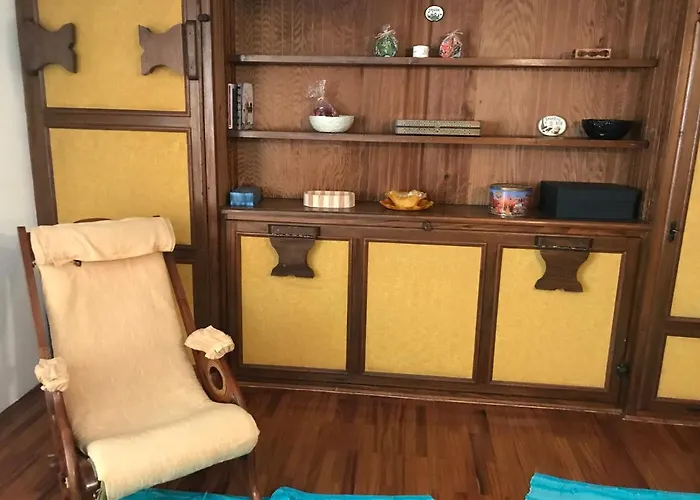 Manu Happy House * Брей-Червінія